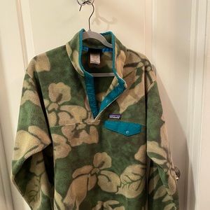 PatGonoa Sinchilla Sweater